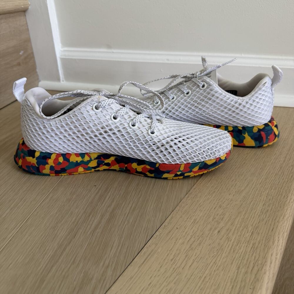NOBULL White Mesh Runners Multicolor Sole Wild Collection Women’s Size 9